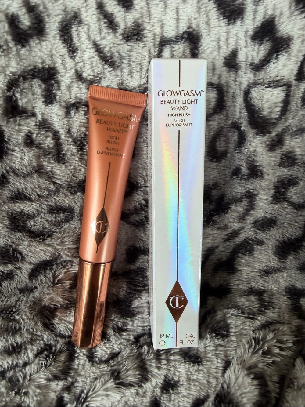 Charlotte Tilbury Glowgasm Beauty Light Wand High Blush - Pinkgasm
